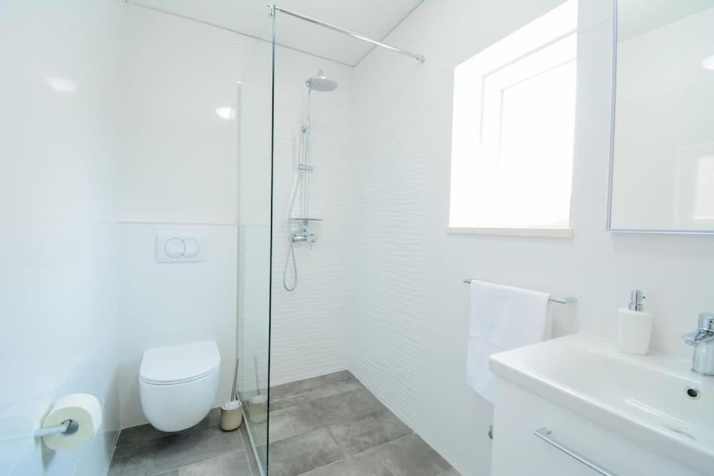 Villa With Amazing View And A Private Pool, Susnjar 1 Kruševo エクステリア 写真
